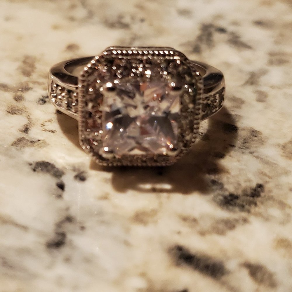 Silver CZ Ring - Picture 5 of 6